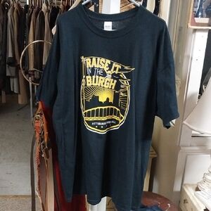 Pittsburgh Pirates Graphic Black T-Shirt